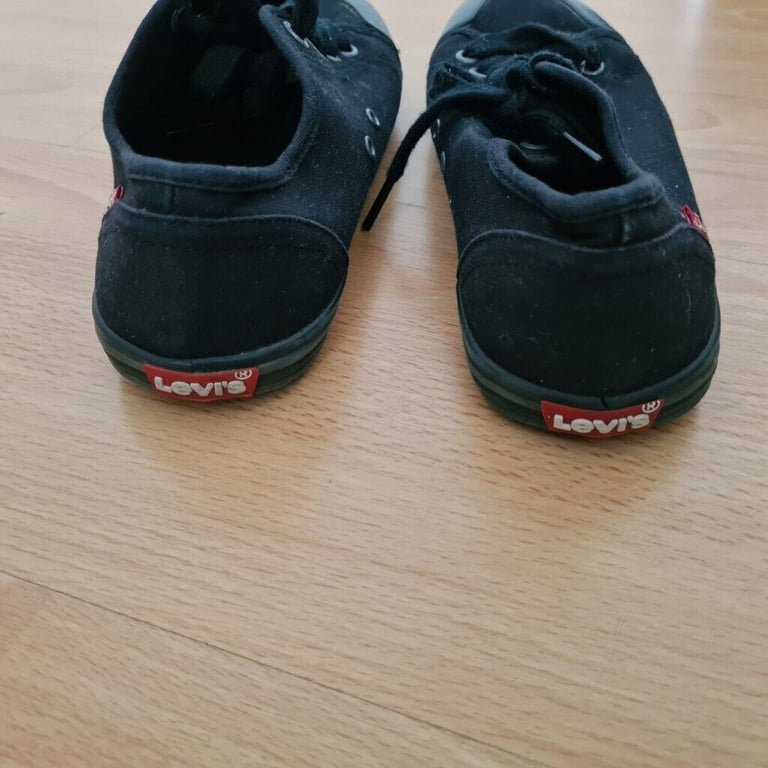 Man's Levi Trainers 