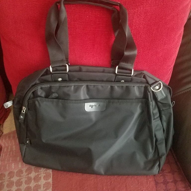 Medium bag, black colour  £10