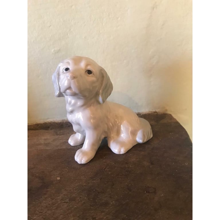 John Jenkins fine porcelain dog ornament 
