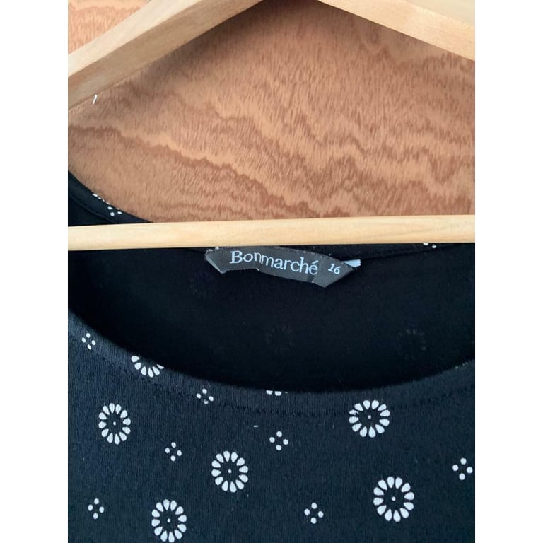 Ladies Bonmarche top, size 16