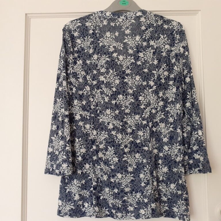 Size 12 Longsleeved Button Up Top
