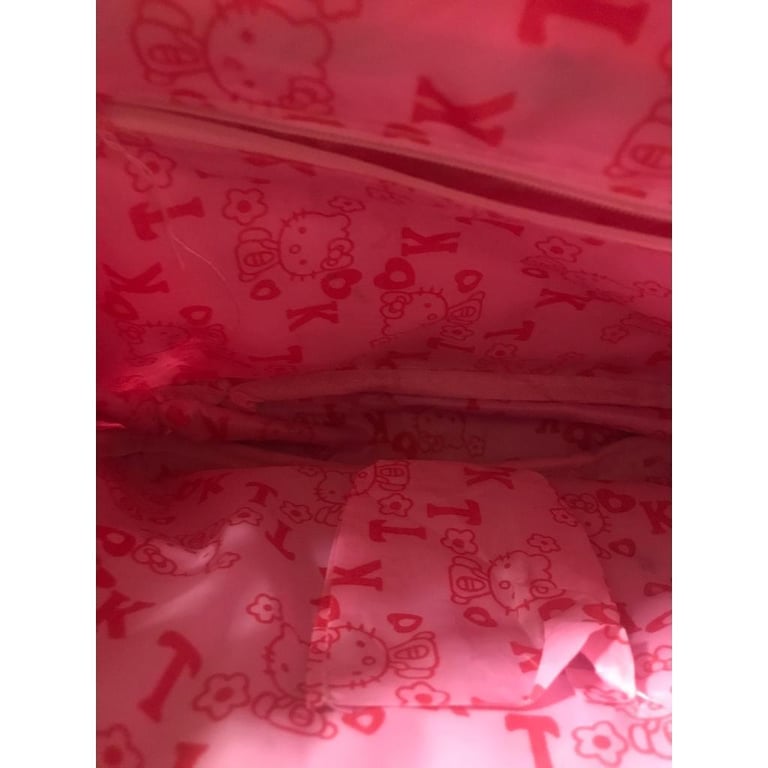 Hello kitty ideal as changing bag/ only £2