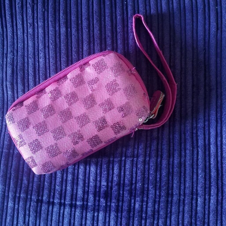 Pink Sequin clutch bag/purse, good condition  £2