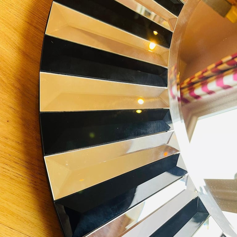 Brand New wall mirror 