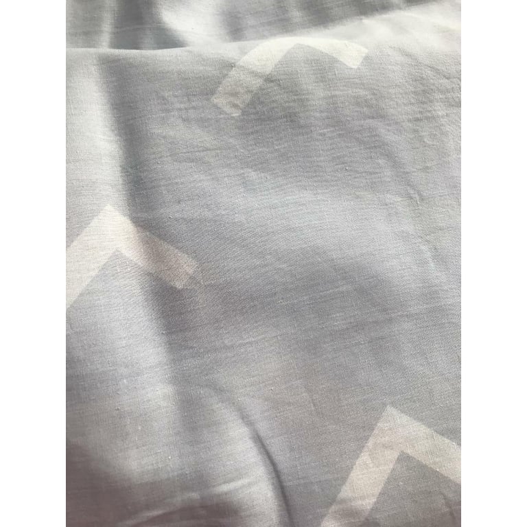 King Size Duvet set white sliver. Grey & pink