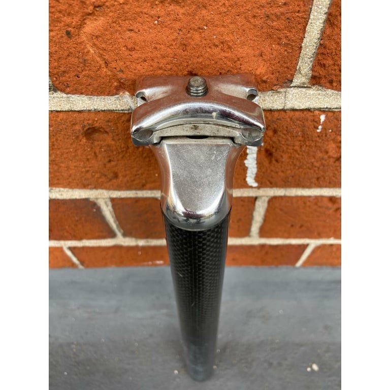 Carbon seatpost 