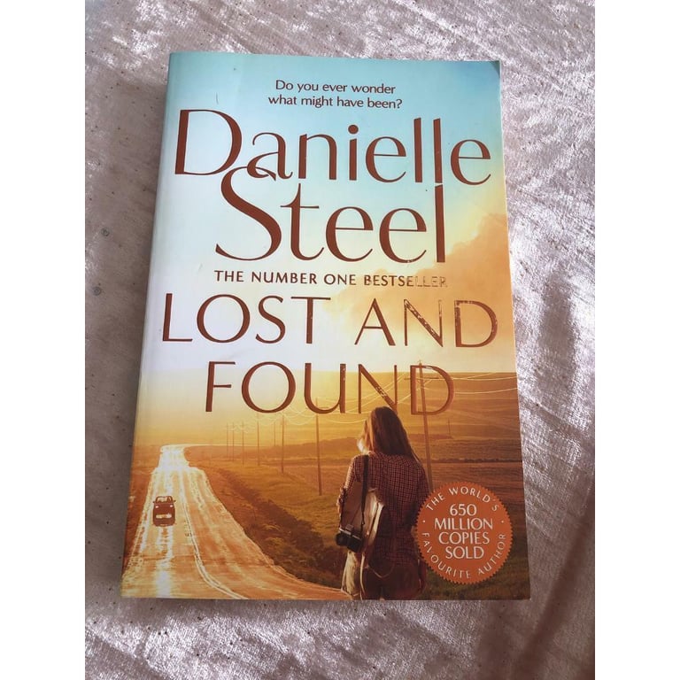 image for Danielle Steel book Lost & Found. 