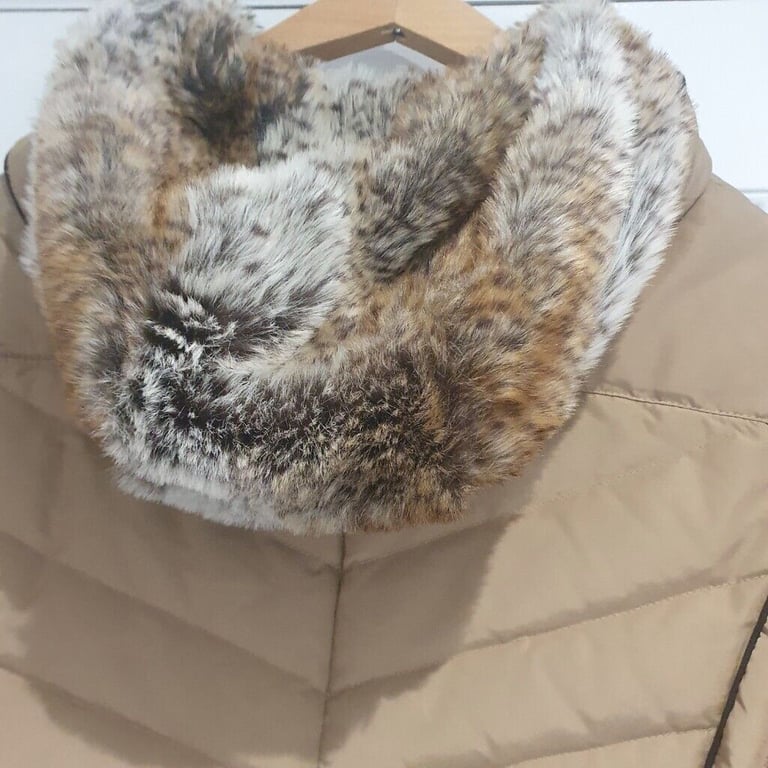 Zara Basic Belted and Hooded Quilted Jacket - Gold - XXL - 34 ins chest