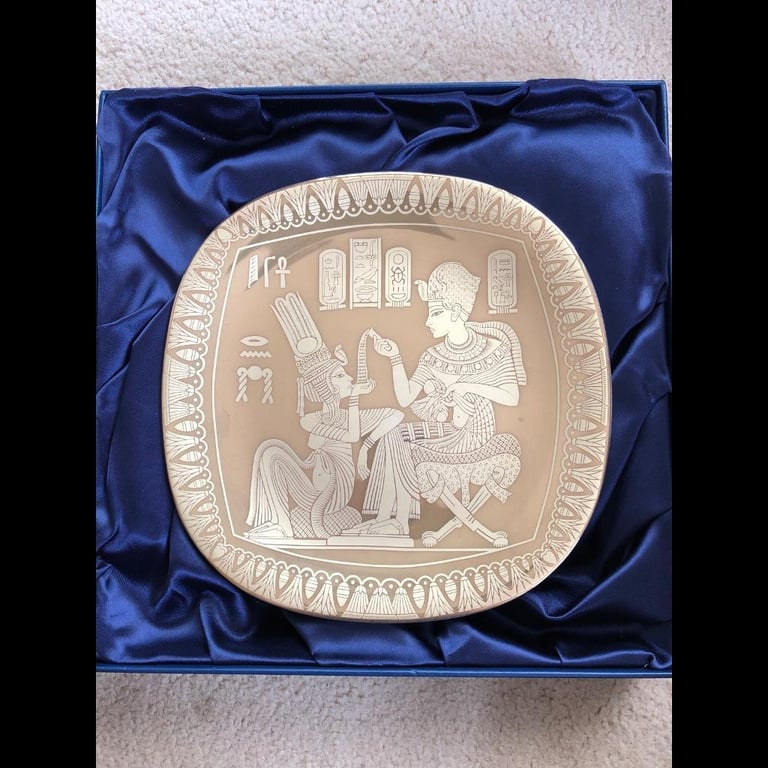 image for Stunning Bradford Exchange collector’s plate