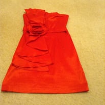 Ladies size 12 stunning dress bought from XXI in Hollywood. Worn once