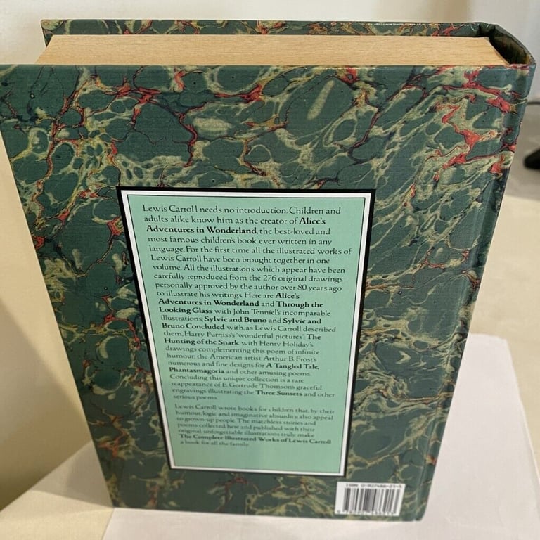 THE COMPLETE ILLUSTRATED WORKS OF LEWIS CARROLL; HARDBACK BOOK; ALICE IN WONDERLAND ,ETC. VGC