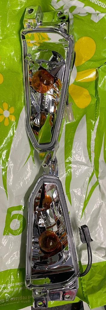 image for Suzuki gsxr 600 750 rear indicators LH RH l1-l6 pair 35604-47H00