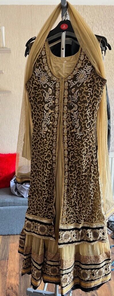 image for Indian outfit