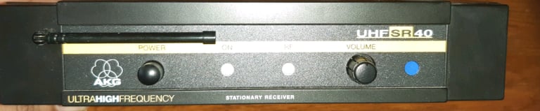 AKG ULTRA HIGH FREQUENCY STATIONARY RECEIVER