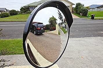 Driveway Convex Mirror. Measures 40cm (16&quot;) diameter.