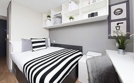STUDENT ROOMS TO RENT IN BIRMINGHAM. ENSUITE ROOMS AND STUDIO WITH LAUNDRY FACILITY & BIKE STORAGE