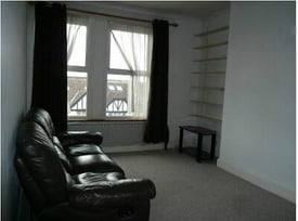 FABULOUS SELF CONTAINED ONE BEDROOM FLAT - KENSINGTON OLYMPIA