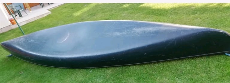 Canadian canoe 15ft, 3/4 seater, padels and wheels.