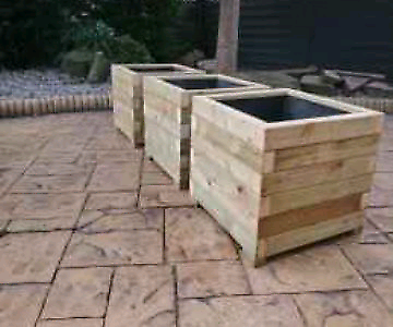 Custom made Planters 🌷🌻🌷