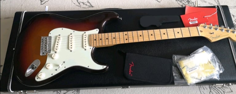 image for Fender USA deluxe plus Stratocaster with personality cards mint 