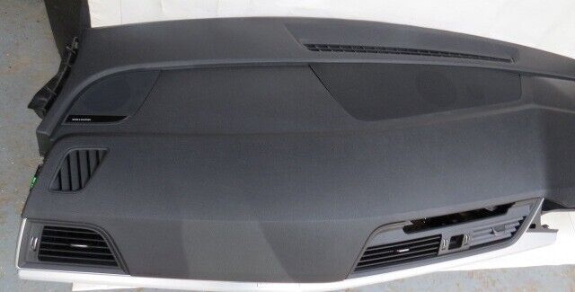 Audi Q5 GENUINE DASHBOARD IN BALCK 2020-ON 80C 857 001 B