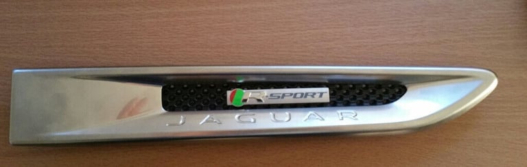 Genuine Jaguar XF/XE R Sport front wing badge - brand new