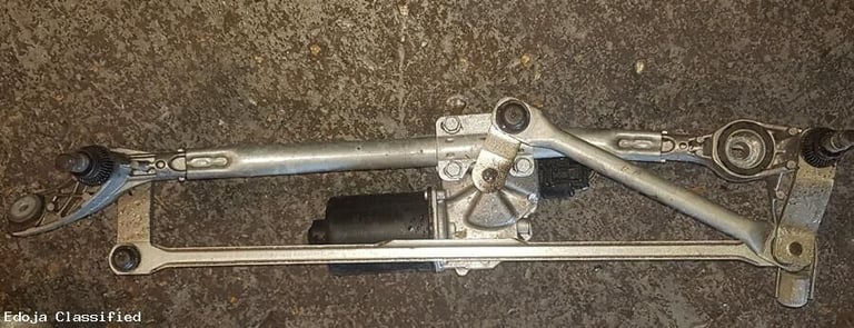 BMW 320D Wiper Motor And Linkage 2006