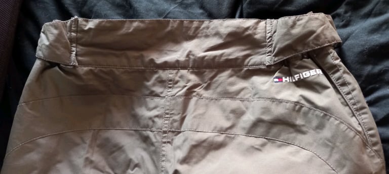 Tommy Hilfiger ladies ski trousers size small £40