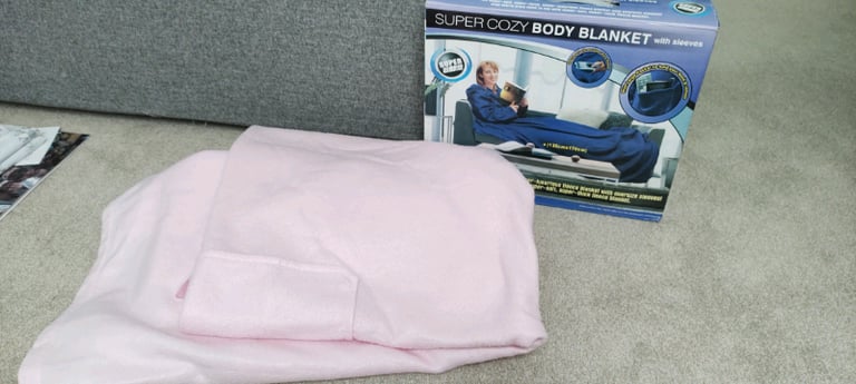 image for  Pink Super Cozy Body Blanket - ideal to keep warm on sofa