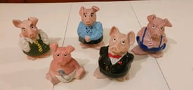 Full Set of 5 Natwest Pigs, Piggy Banks. ***REDUCED ***
