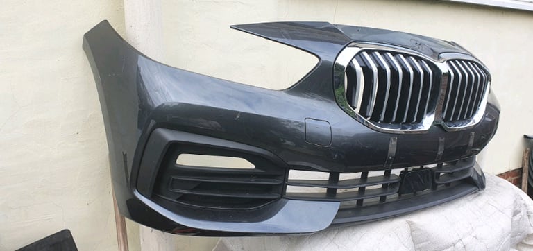 BMW 1 SERIES - F40 - FRONT BUMPER - SE - COMPLETE