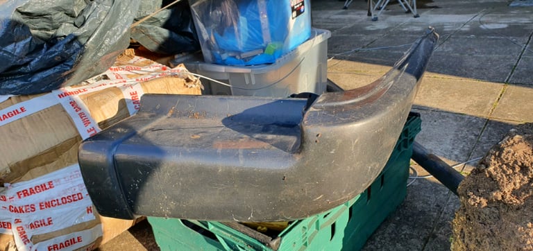 Toyota land cruiser 80 series amazon offside rear bumper landcruiser