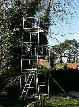 BRAND NEW SCAFFOLD TOWER  -  MADE OF QUALITY BRITISH STEEL  -  HIGH SPECIFICATION