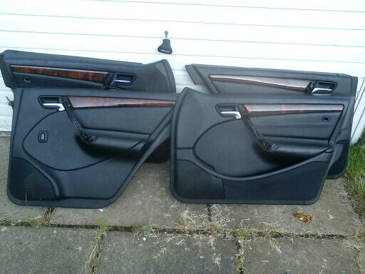 MERCEDES BENZ C200 ELEGANCE FULL LEATHER  INTERIOR