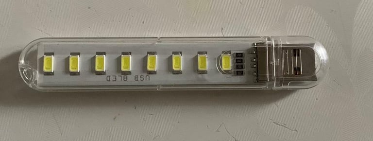 Mini portable USB LED book light