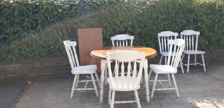 image for Classic farmhouse style extandable dining table 
