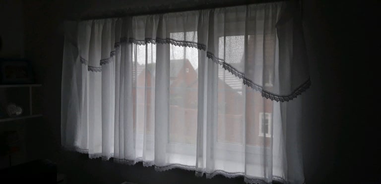 Curtains (set of 3+2) - reduced price 