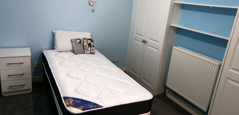 DOUBLE ROOMS
