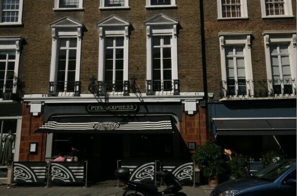 '*2 BEDROOM FLAT** AT PIMLICO SW1V - ZONE 1  Outside Space and near public gardens