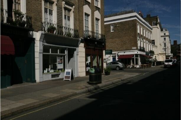 '*2 BEDROOM FLAT** AT PIMLICO SW1V - ZONE 1  Outside Space and near public gardens