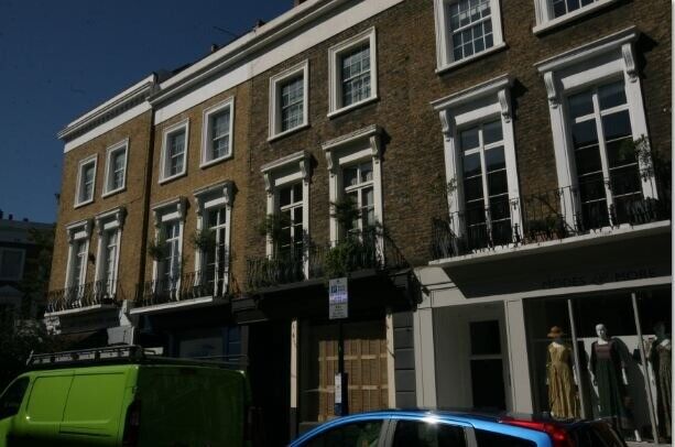 '*2 BEDROOM FLAT** AT PIMLICO SW1V - ZONE 1  Outside Space and near public gardens