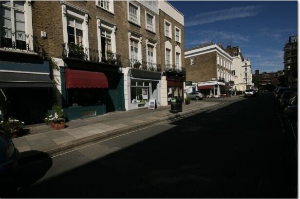 '*2 BEDROOM FLAT** AT PIMLICO SW1V - ZONE 1  Outside Space and near public gardens