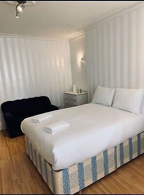 'Double Studio in KENSINGTON - JUST REDUCED - GREAT REALISTIC PRICE IN CURRENT MARKET 