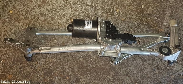 BMW 320D Wiper Motor And Linkage 2006
