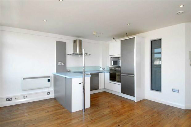 Move in Today - Short Stay Lace Market Luxury Apartment from 65 Pounds a Night, WiFi, Secure Parking