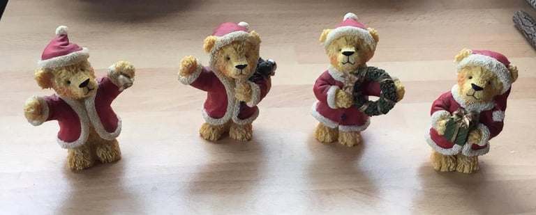 4 miniature Christmas Bears