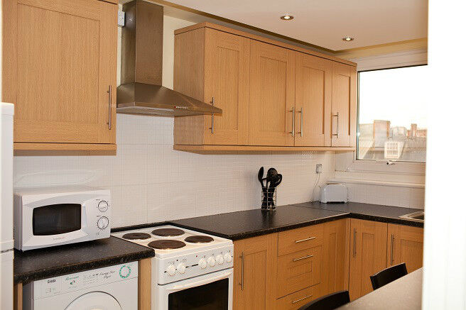 Student Accommodation, 2 Bedrooms By Trent University,Live above Nottinghams Largest Shopping Mall