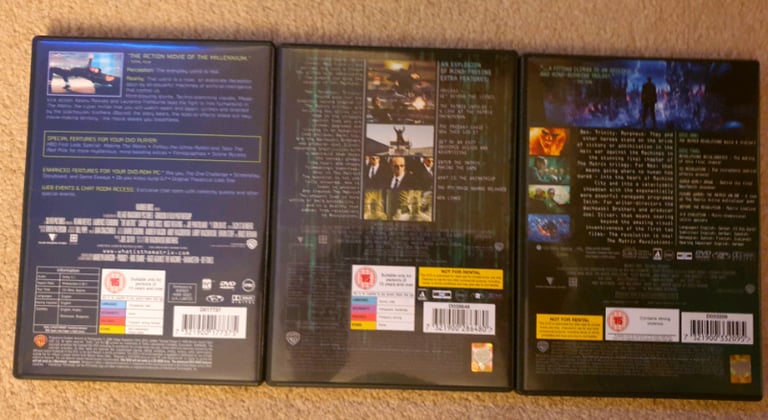 THE MATRIX TRILOGY DVD SET IN MINT CONDITION 