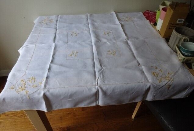 image for Embroidered linen tablecloth