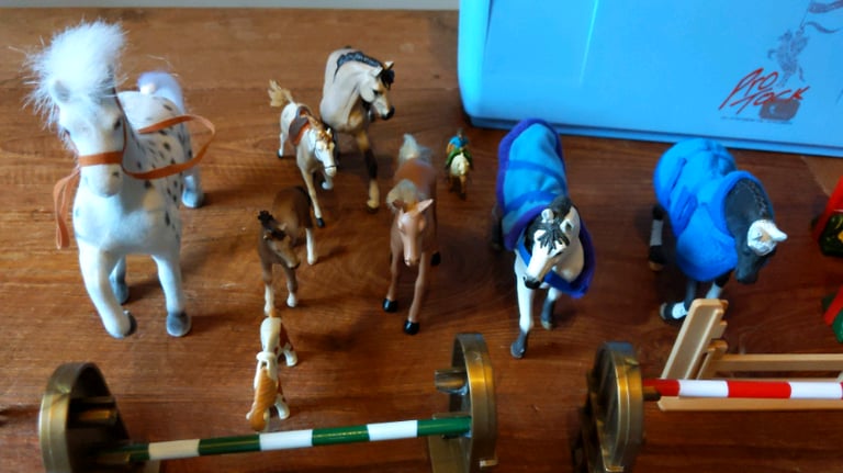 Random horse toys and box